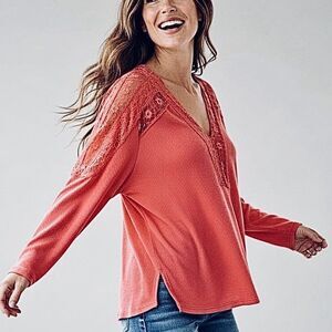 Free People Lola Lace Long Sleeve V-neck Color Rose Crimson Feminine Top L ‘NWOT